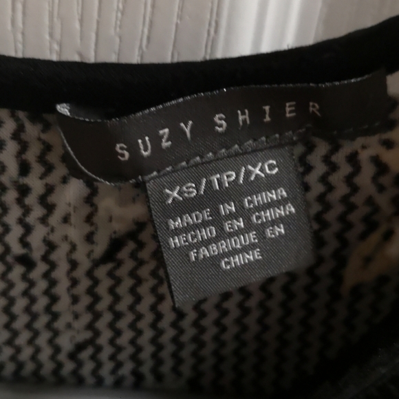 Peplum Floral Top - Picture 2 of 3